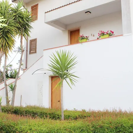 Paola Holidays Sciacca