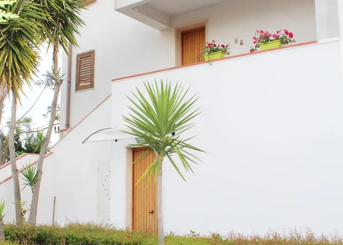 Paola Holidays Sciacca